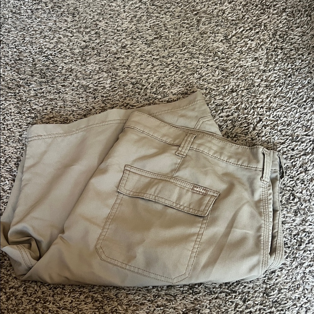 Men's Tan Shorts